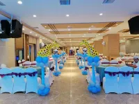 Shouzuo Yunjv Hotel (Qu County Fortune Center Congrenli)