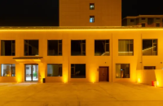 敦煌漠上雲棲民宿（敦煌夜市店）