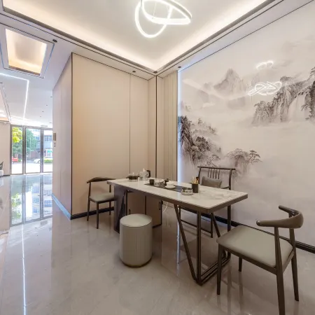 Yuanmou Xian Zhixiang Hotel