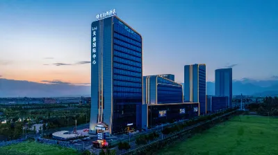 Holguos Sghotels Platinum Zun Hotel Hotels near Khorgas National Gate Scenic Area