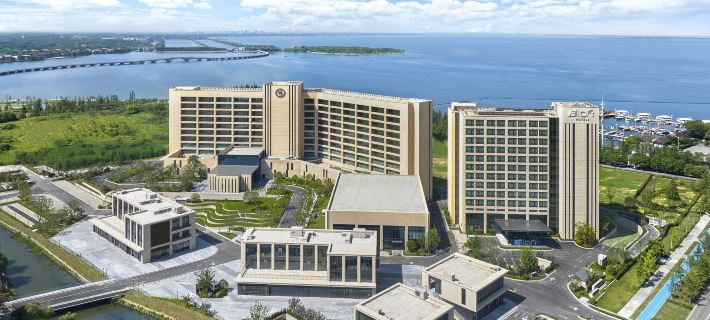 Sheraton Kunshan Dianshan Lake Hotels in Kunshan