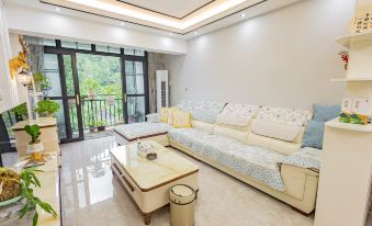 Bama Shuiyunju Homestay