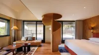 Lamp Design Hotel (Changbai Mountain North Slope Distribution Center Enduli)