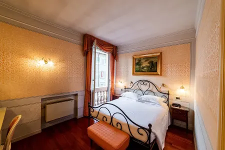 Phi Hotel Canalgrande