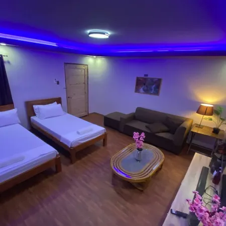 Mom Shie's Apartelle La Union