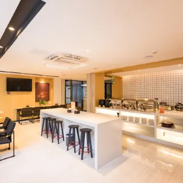 HOPE HOTEL(City Hall Plaza Store)