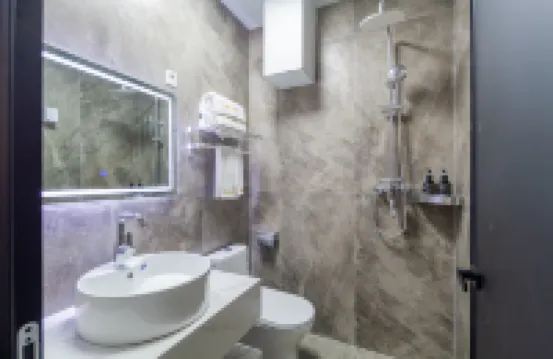 Orange Cinema Hotel (Taiyuan South Station East Square Wusu International Airport Store) Hotels in Taiyuan