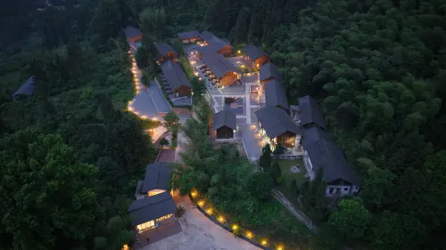 Heart of the Mountains · Mount Fanjing Homestay