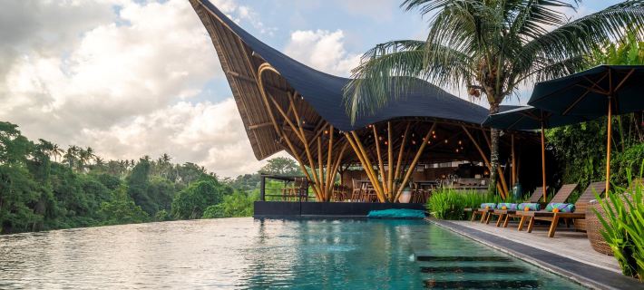 Kadewa Retreat Ubud Hotels in Балі