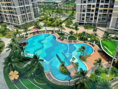 Phong Linh Homestay 30 apartments Vinhomes Grand Park Hotels near Milk Shop Anh Thu