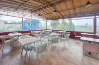 RedDoorz near Situ Cileunca Pangalengan