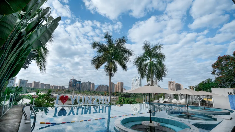 Yunzhu·Noah River View Resort Hotel