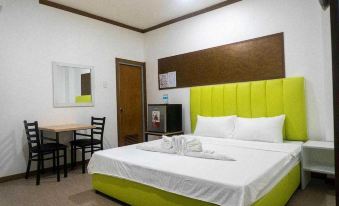 Collection O JM Lodge Near Clark Airport