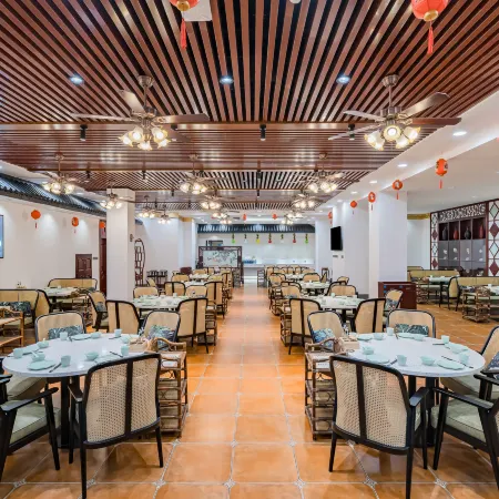 Handan Hotel (Congtai Park Handan Railway Station Branch)
