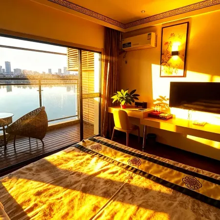 Huiyin  Building  Water  B&B