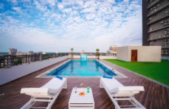 Nine Tree Luxury Hotel & Suites Lahore