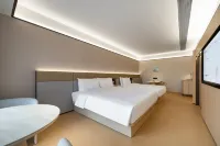 All Seasons Hotel (Foshan Jinshazhou Jinbo Tiandi Branch) - พร้อมระเบียง