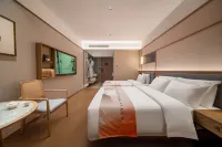 Qianna Hotel  Glorious(Luoyang Longmen Railway & Xingluohu Subway Branch)