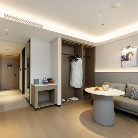 Novotel Dalian Zhongshan Square