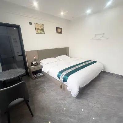 Xiangtong Hotel Hotels near Bijiang Natural Bridge Scenic Area