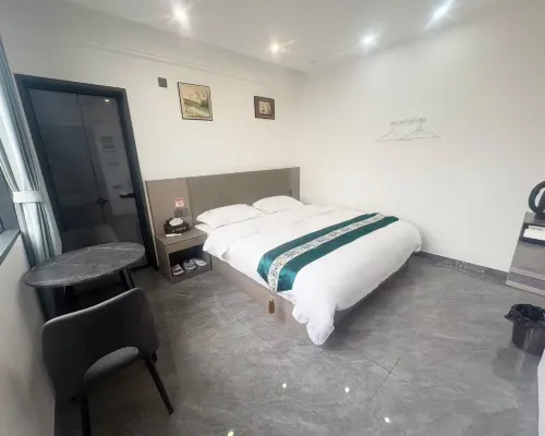 Xiangtong Hotel Hotels in Tongren