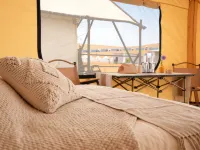 Hourglass · Time's Nest Desert Scenic Homestay Hotel a Zhongwei