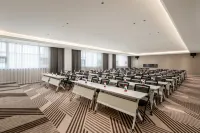 Xian Hotel (Linyi Mall Convention and Exhibition Center Linyi Bus Station Branch)
