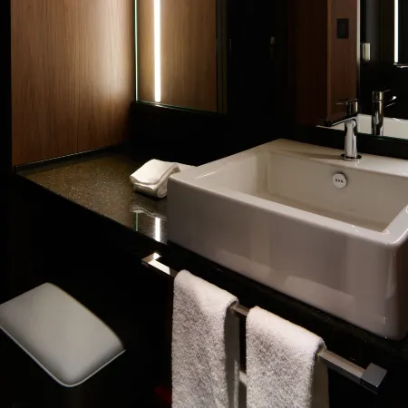 Mitsui Garden Hotel Roppongi Tokyo Premier Отели рядом с достопримечательностью «Адзабу»