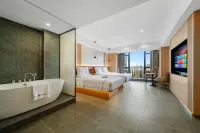Guiyang Maple Shore City Hotel (Yunfeng Avenue Subway Station) - ที่มีที่จอดรถ
