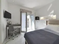 Joy and Relaxation Guest House by ZR Hotels in Rho