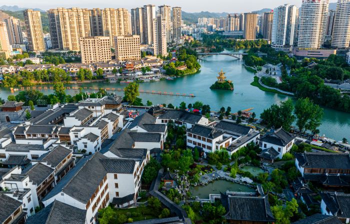 Tongren Fengyue Fenghuang Hotel