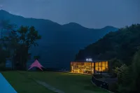 Shengzhou Xiangrui Xiyin Moon Lake RV Campground