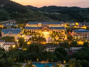 天水麥積山温泉旅遊ホテル