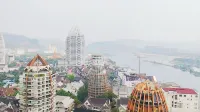 Lanxi Hongzhu River View Guesthouse (Gaozhuang Xishuangjing Starlight Night Market Branch) - 2-Star