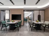 Holiday Inn Seaview by IHG - 5-Star