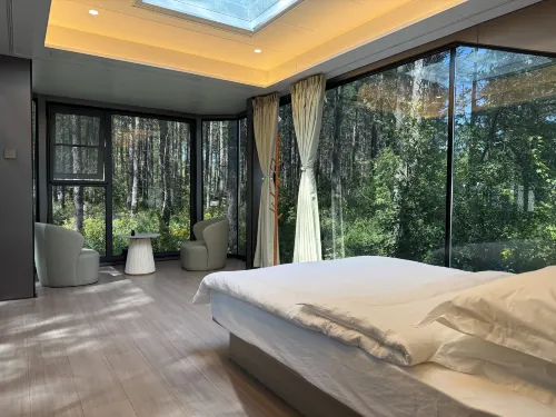 Arxan Songlin Starry Sky Cabin Camping Hotel - น้ำพุร้อน