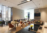 Echarm Hotel (Xianning Hot Spring Center Flower Bed) - Breakfast
