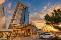 Zuri Hotel - Parkplatz