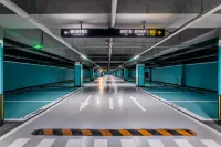 S.Phoenix Hotel Chengde - parking