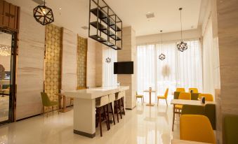 Elong Anyun Hotel (Wuhan Friendship Avenue Hubei University Subway Station Store)