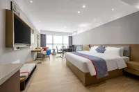 AA Hotel Chain (Shenshan Cooperation Zone Huihuang No.1 Branch)