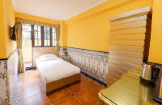 Family Inn(Rua De Miguel Aires)