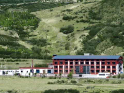 松潘仁閣天倫ホテル(川主寺空港) 九寨黄龍空港周辺のホテル