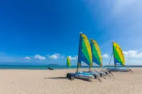 Haiyu Qingbai Meisu (Sanya Bay Coconut Dream Corridor Metropolis Branch) Hotels near Yazhou Ancient City