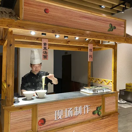 Superior Hotel(Shenyang Olympic Sports Center Northeast International Hospital store)