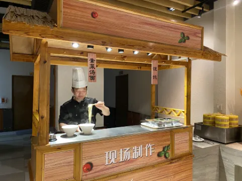 Superior Hotel(Shenyang Olympic Sports Center Northeast International Hospital store) Отели рядом со станцией Gujiazi Railway Station