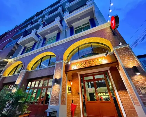 Ago Hotel Chinatown Отели рядом с достопримечательностью «Пирс Си-Пхрая»