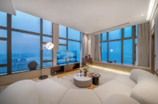 โรงแรมเมซง นิว เซ็นทูรี่ เซียชาน จ้านเจียง