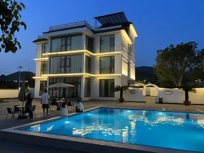 歸俗萬峯民宿 鄰近天下布依景區的酒店