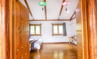 Qingfeng Xiaozhu Homestay (Zhangjiajie Wulingyuan Mark Store)